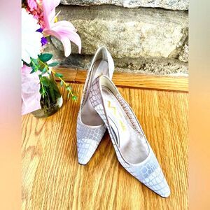 [Nina] Sparkle Mesh Closed Toe Satin Heels SZ: 7.5M